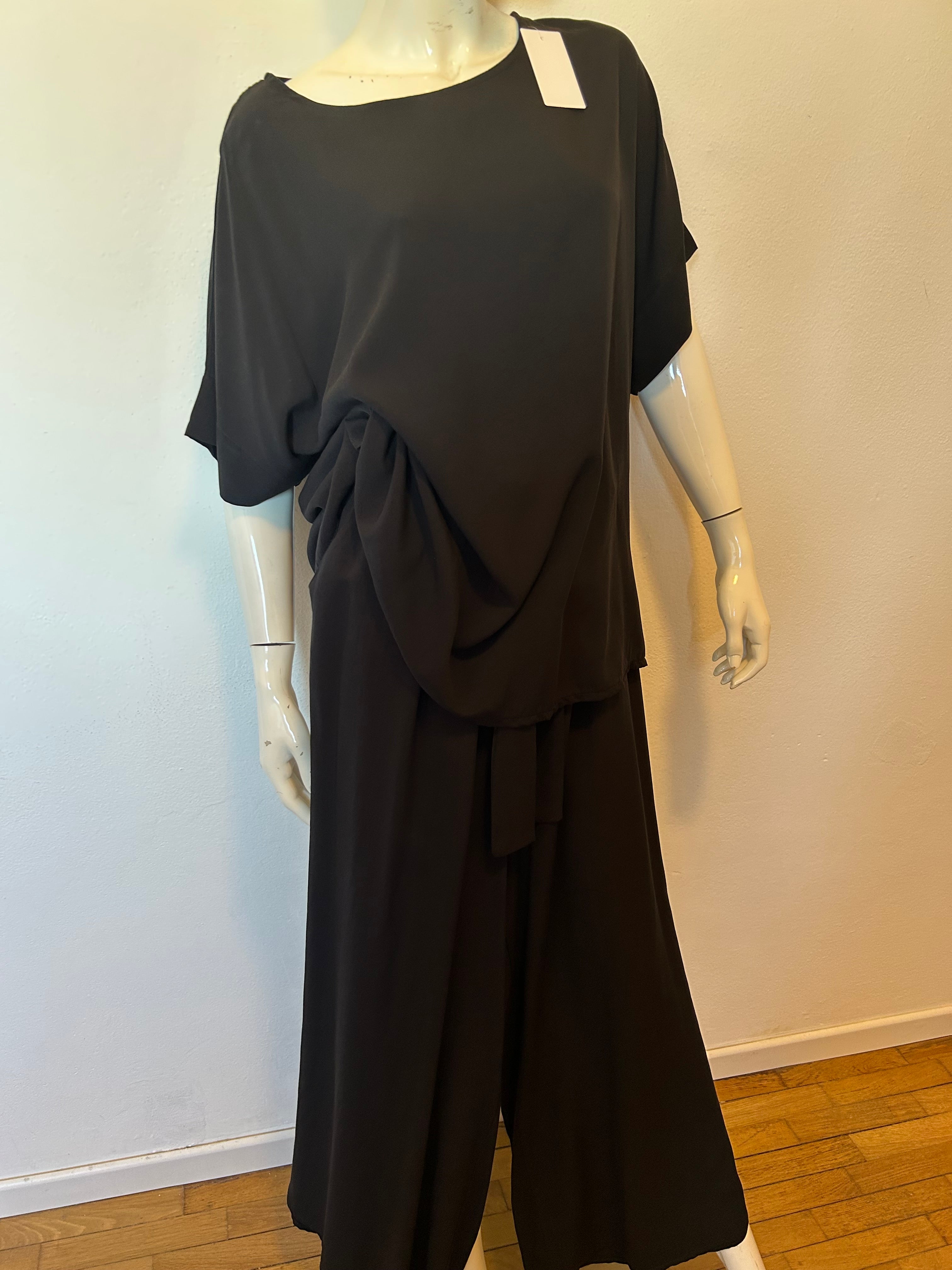 Completo composto da camicia e pantagonna in viscosa taglia 54-56